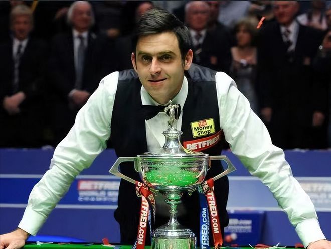 认为他在外 认为他在外