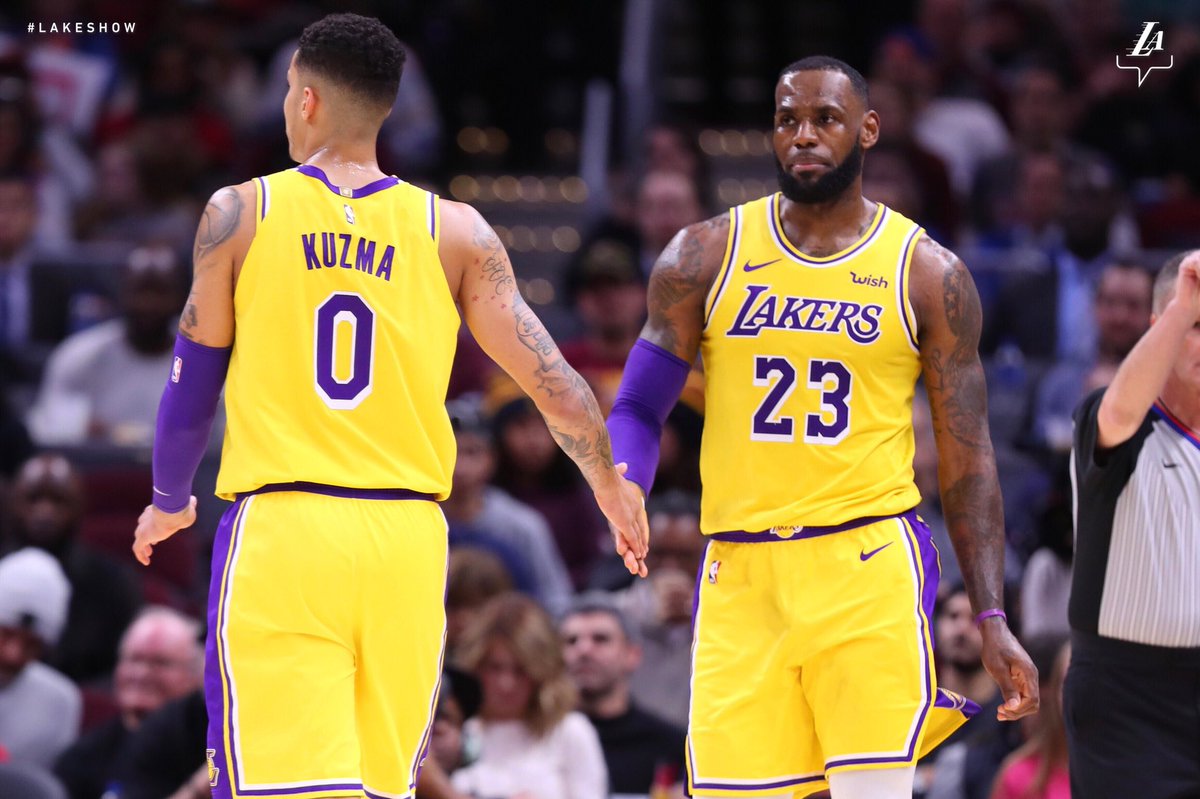 包括三中场 包括三中场