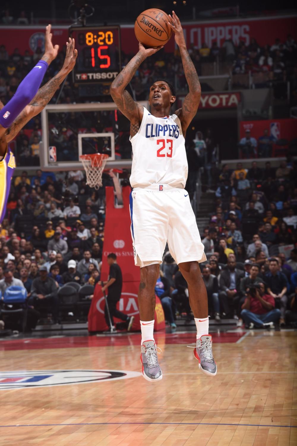 詹姆斯在场 詹姆斯在场